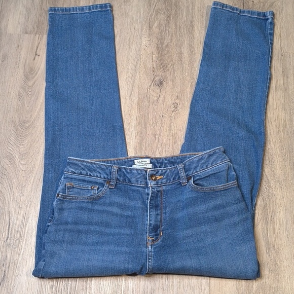 L.L. Bean Denim - LL Bean Straight Leg w/28.5" Inseam Size 12 Denim Jeans sac970